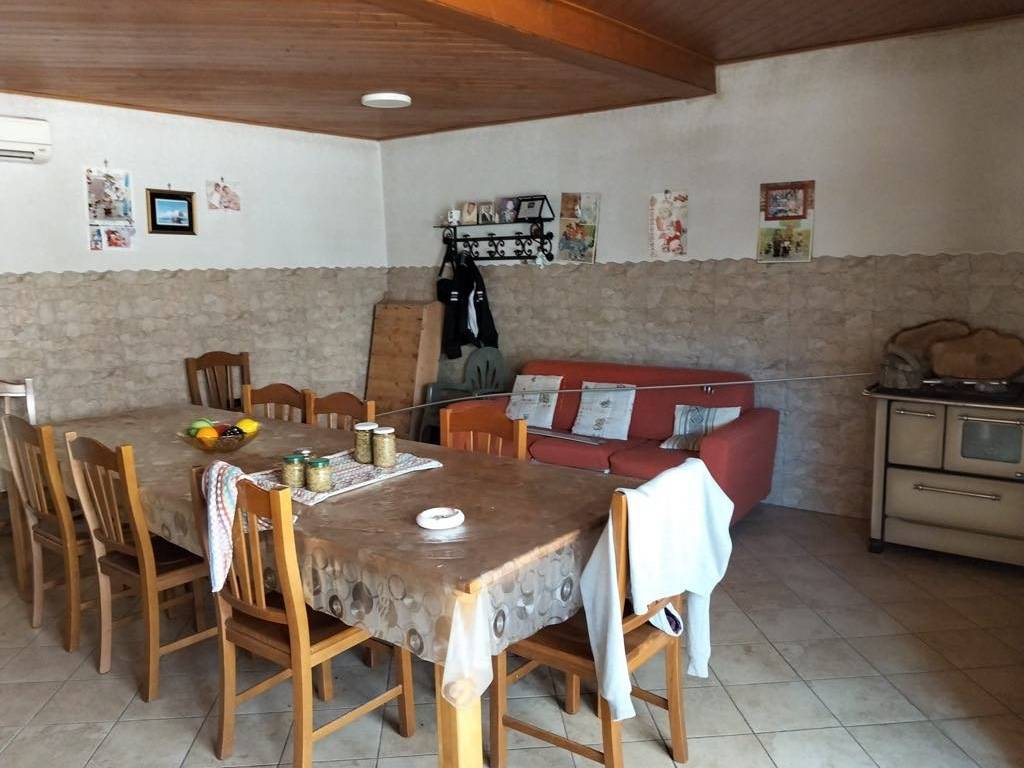 Villa a San marco evangelista in Via Milano - Foto 2