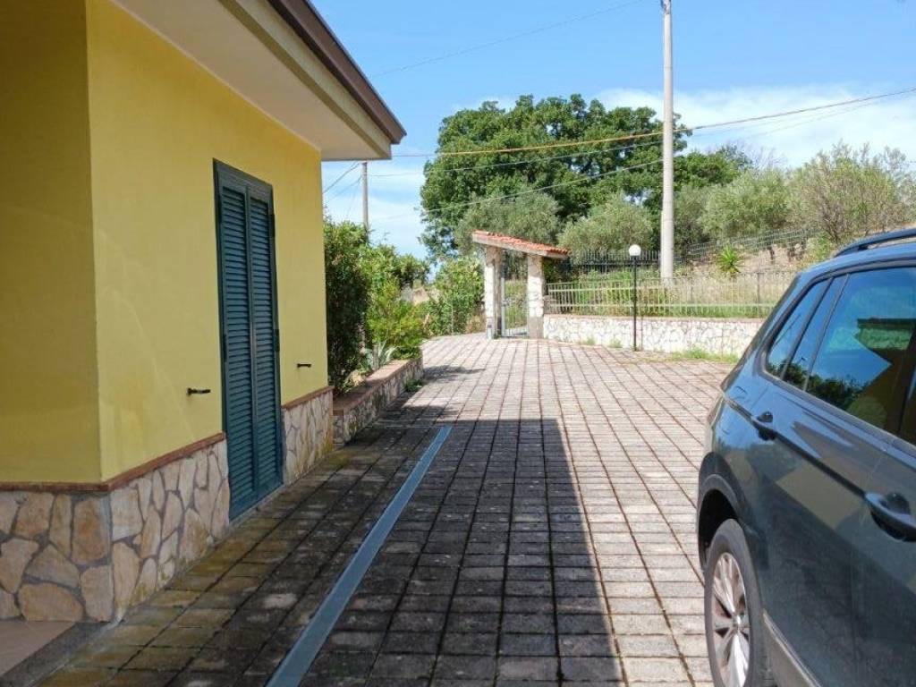 Villa a Capaccio paestum in Via Capaccio-Paestum, 13 - Foto 5