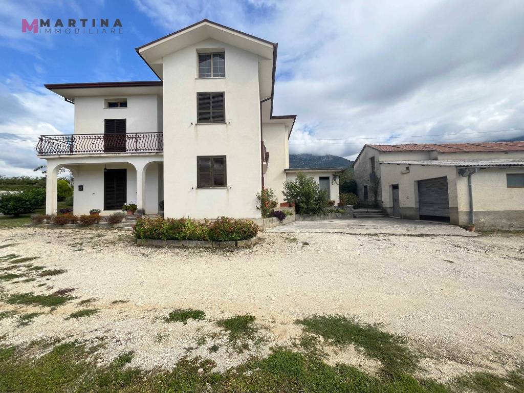 Villa a Alvito in Via Colle della Iungera - Foto 3