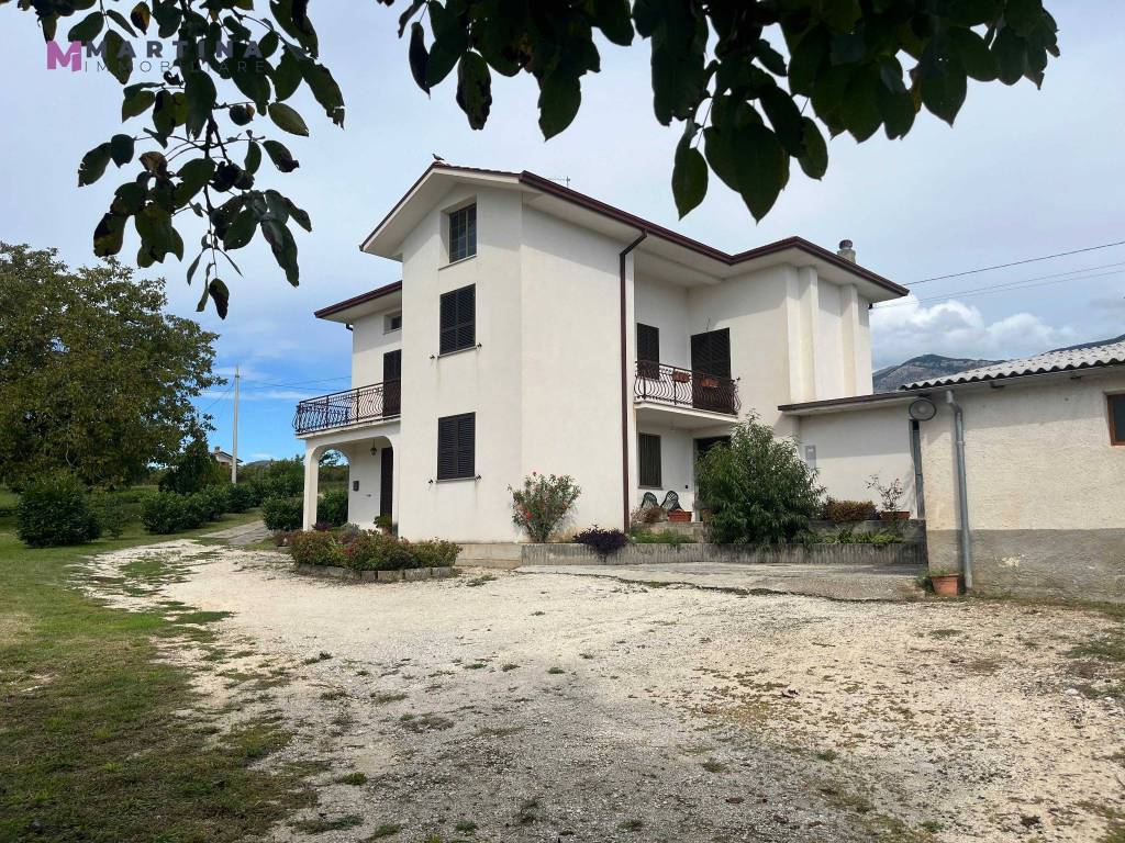Villa a Alvito in Via Colle della Iungera - Foto 4