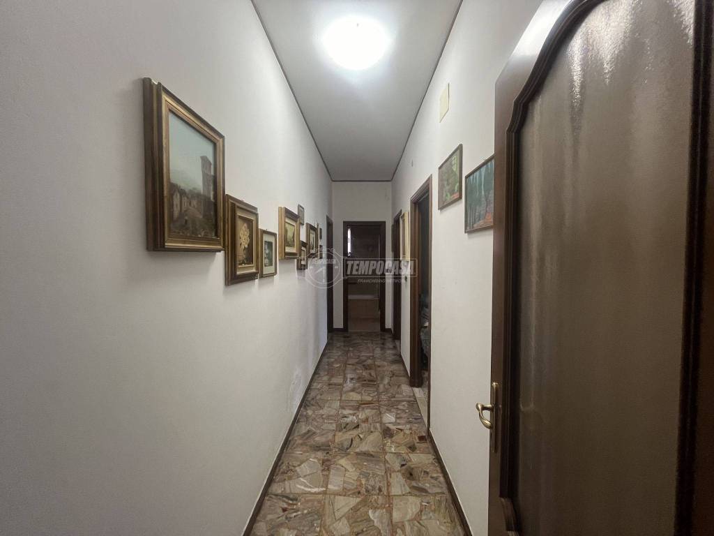 Appartamento a Asti in Via Giovanni Lamberti 4 - Foto 3