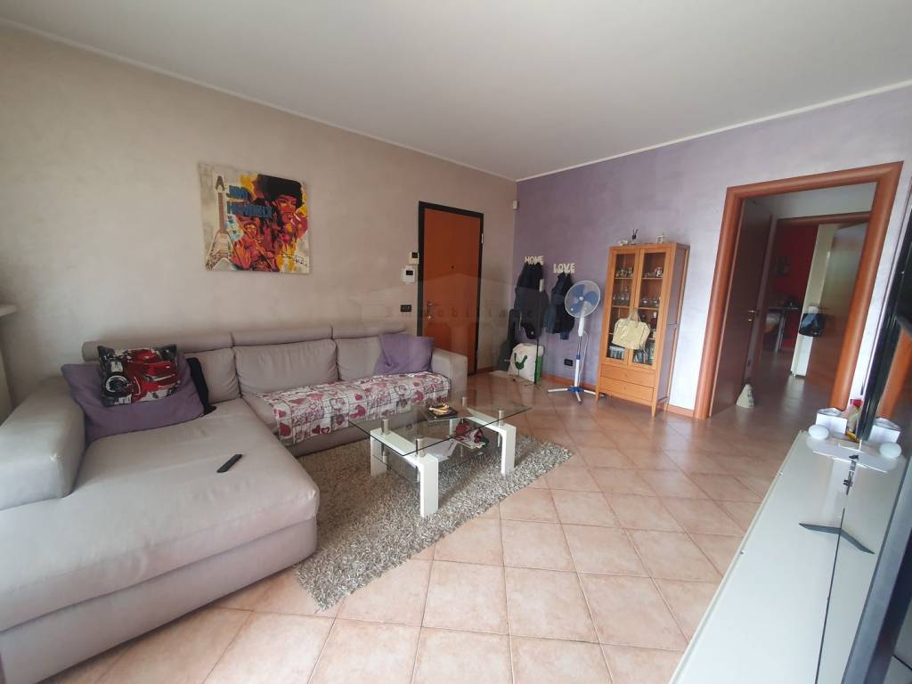 Appartamento a Cavaria con premezzo in Traversa Via Macchio - Foto 2