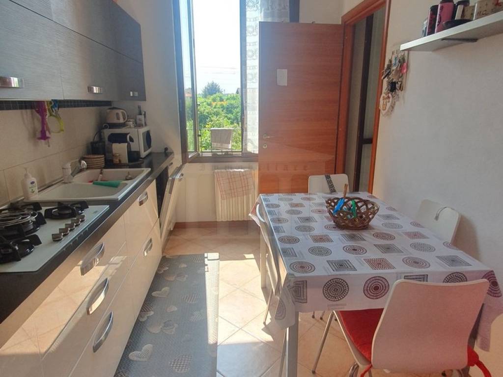Appartamento a Cavaria con premezzo in Traversa Via Macchio - Foto 5