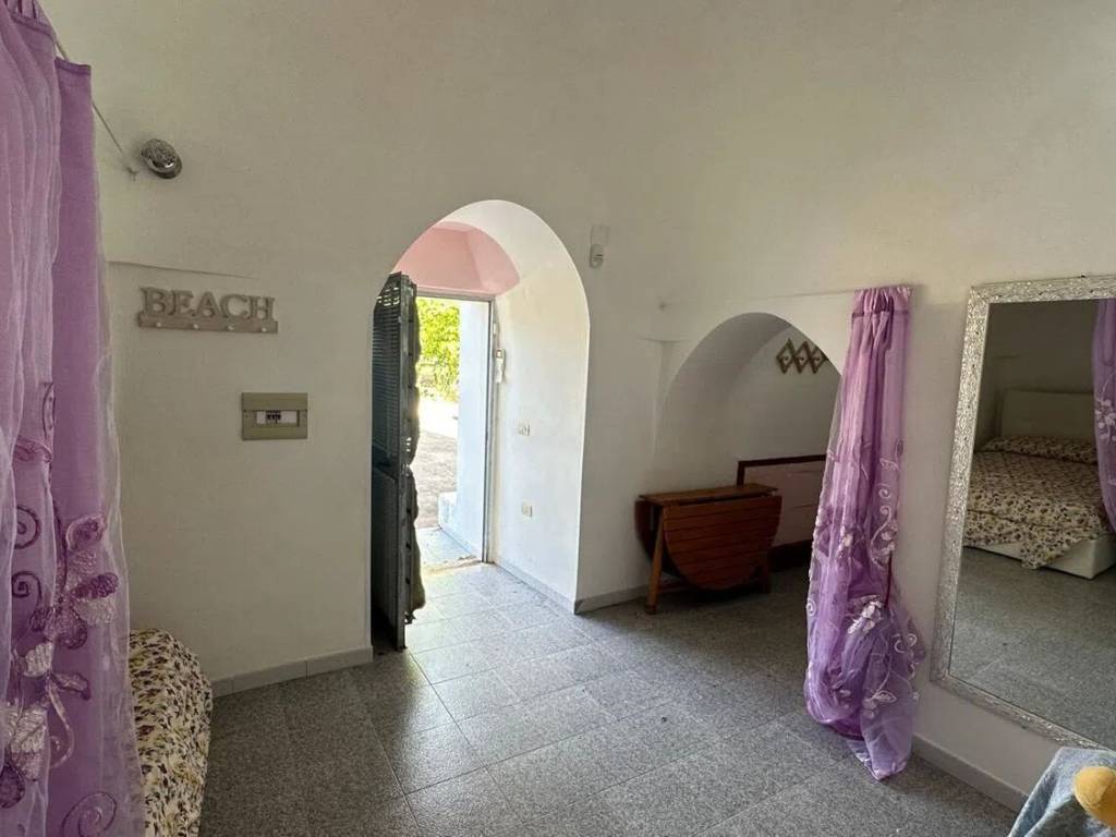 Rustico / casale a Ceglie messapica in Contrada Madonna Piccola S.N.C. - Foto 5