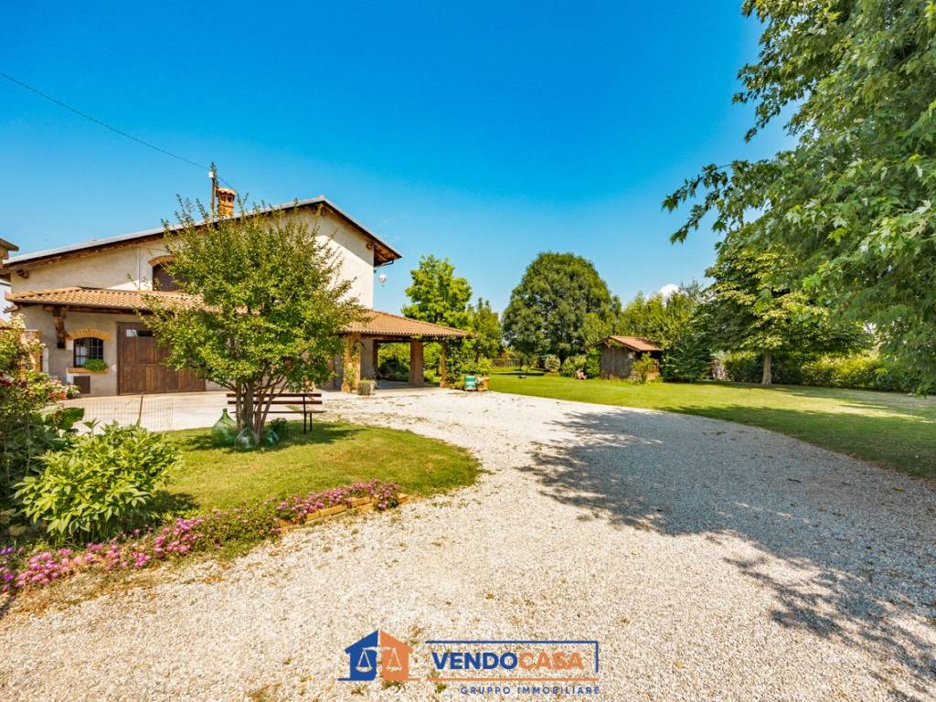 Rustico / casale a Bene vagienna in Frazione Santo Stefano - Foto 2