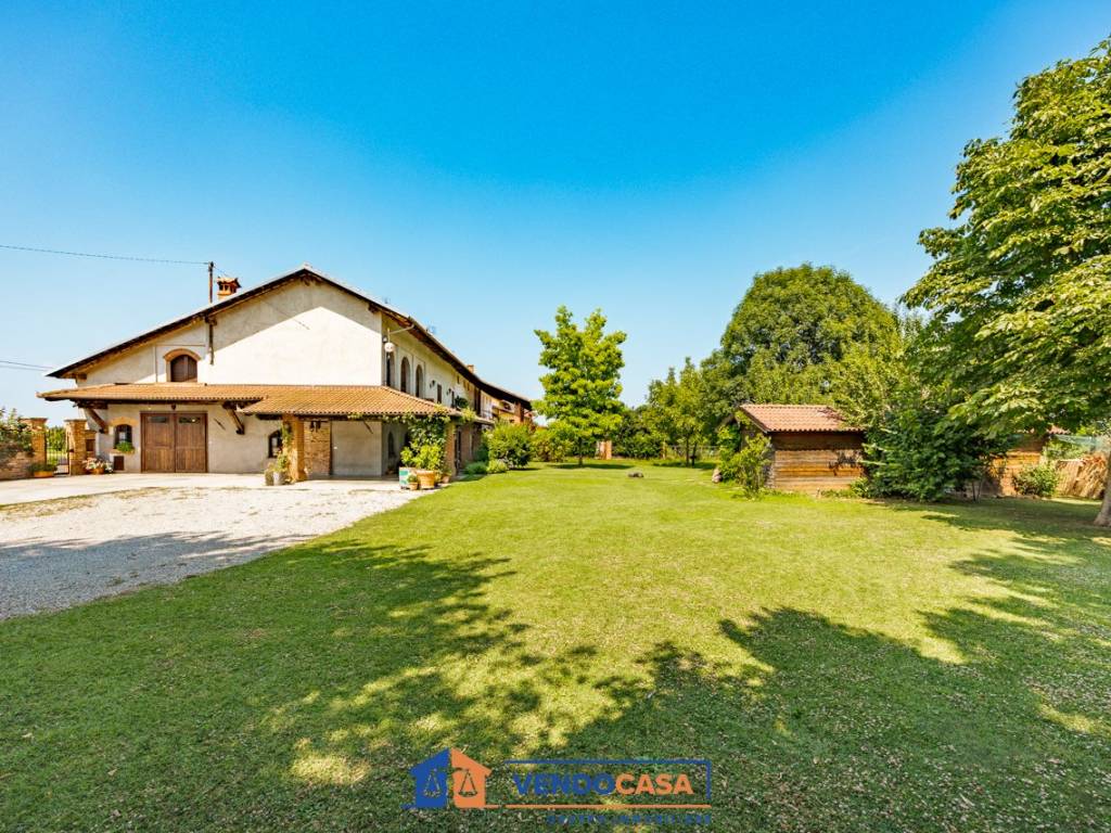 Rustico / casale a Bene vagienna in Frazione Santo Stefano - Foto 4