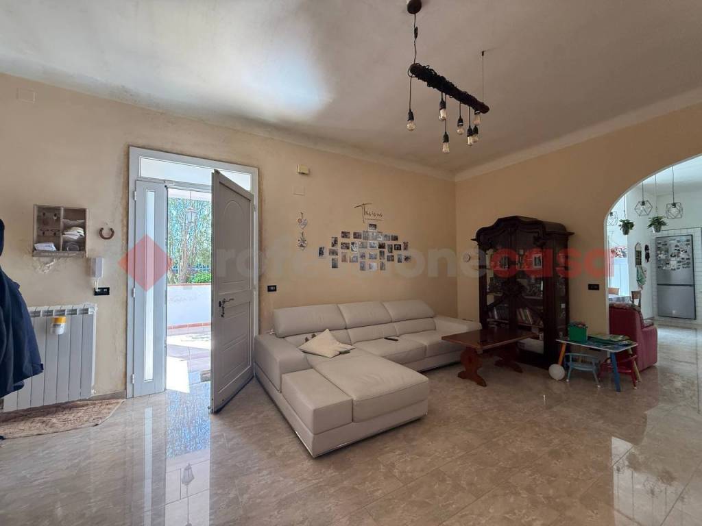 Villa a Taranto in via Calendule, 6 - Foto 5