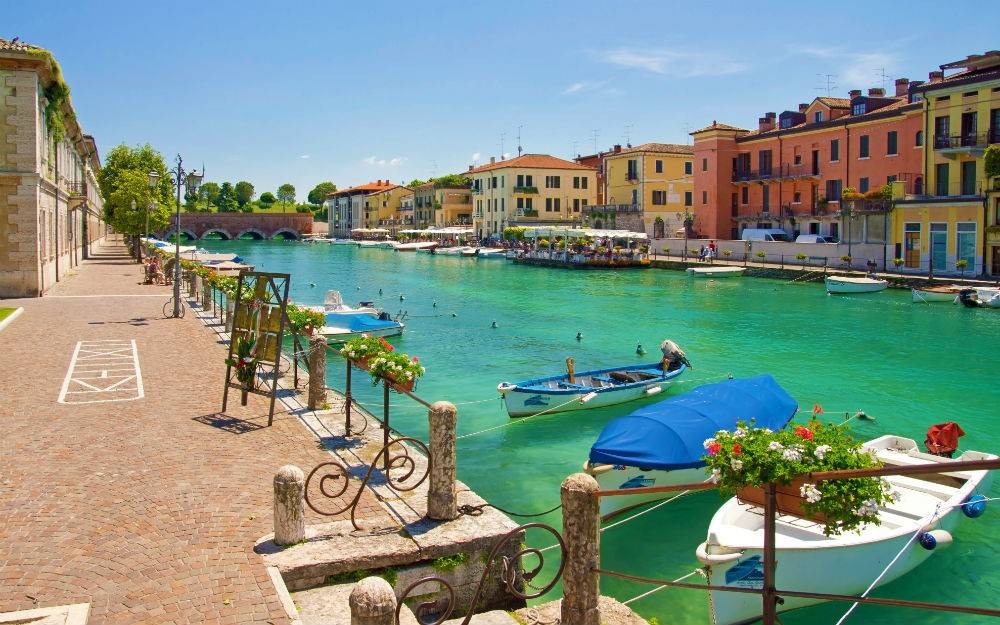 Villa a Peschiera del garda in Via Venezia, 14 - Foto 2