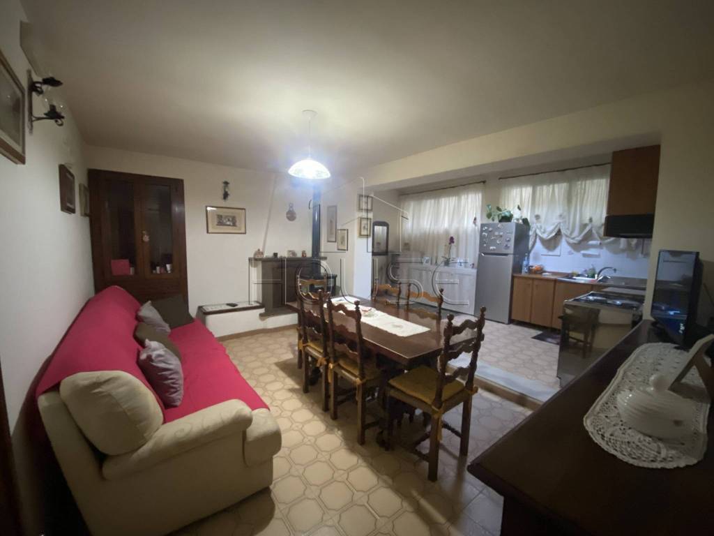 Appartamento a Monte santa maria tiberina in Viale Umbria, 26 - Foto 2