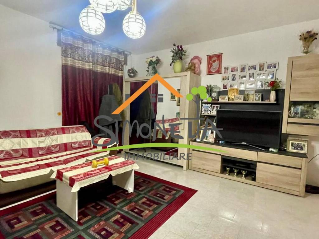 Casa indipendente a Bellinzago novarese in Via della Libertà, 144 - Foto 3
