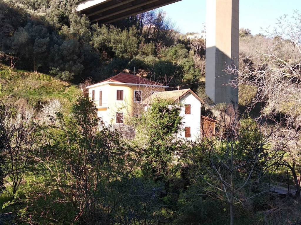 Casa indipendente a Celle ligure in Via carlo biestri - Foto 2