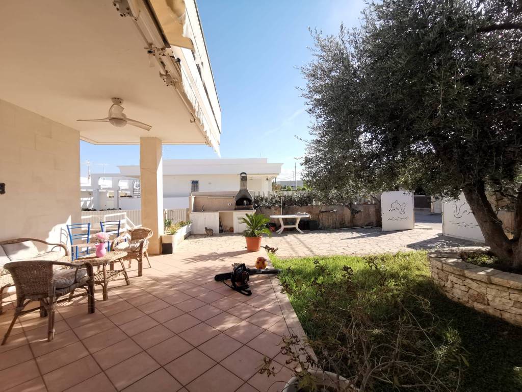 Villa a Carovigno in Via Socrate - Foto 5