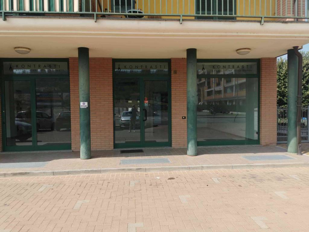 Immobile a Bra in Via Emilio Visconti Venosta - Foto 3