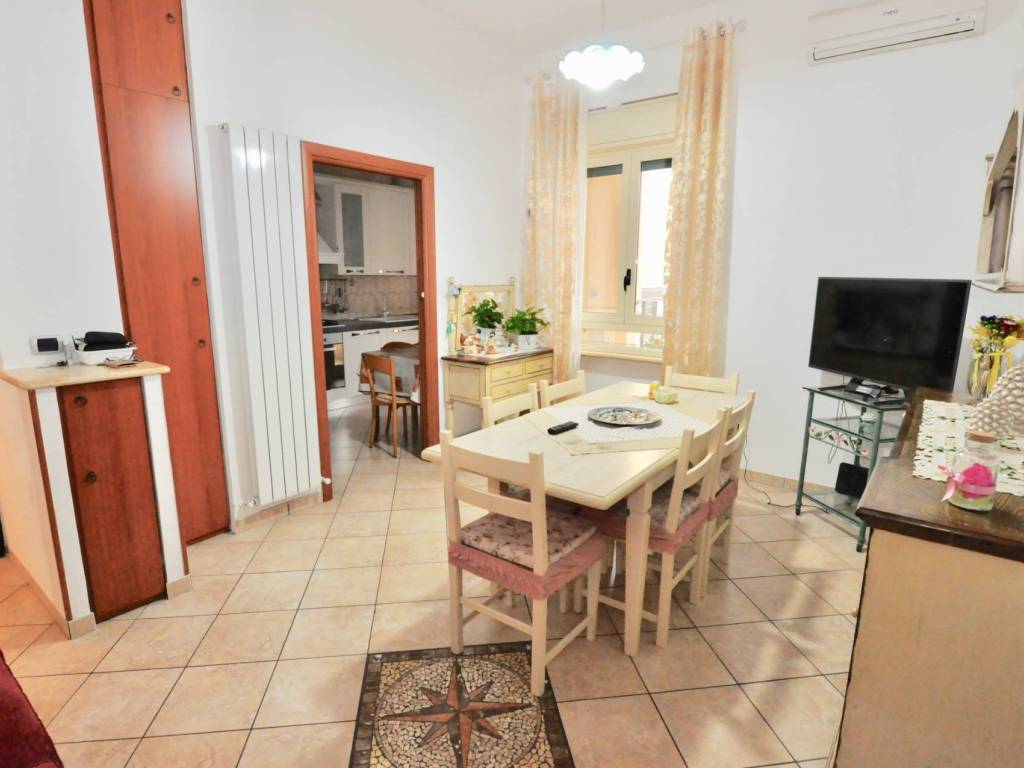 Appartamento a San benedetto del tronto in Via Metauro, 3 - Foto 2