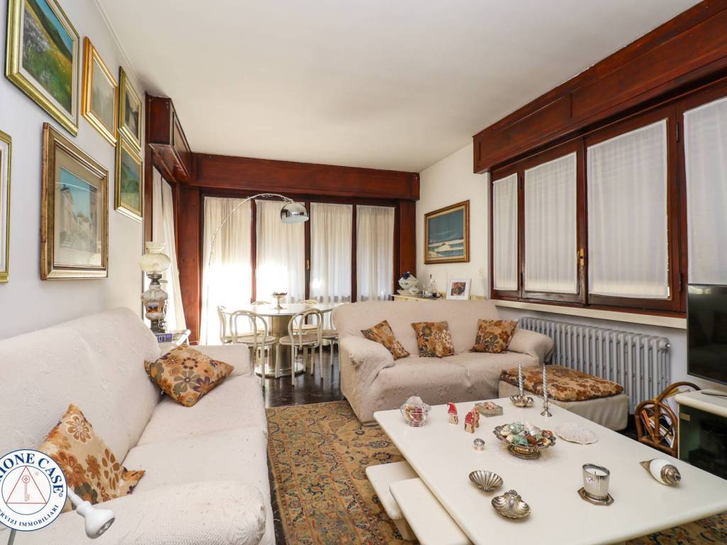 Casa indipendente a Valganna in Piazza Perrucchetti, 1 - Foto 4