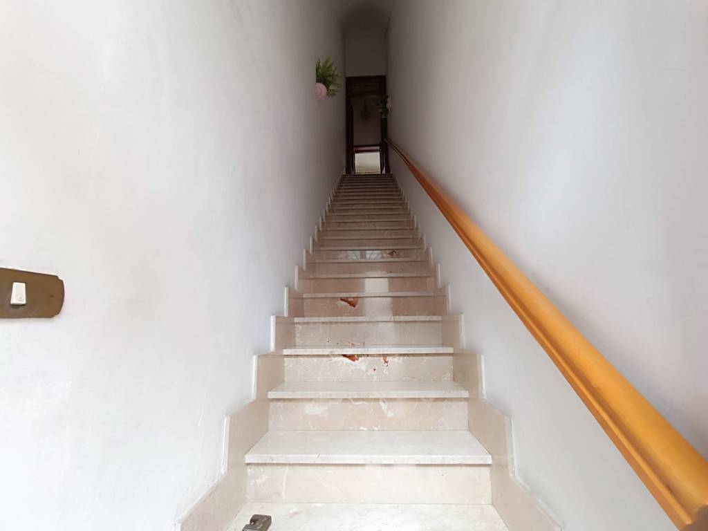 Appartamento a Brindisi in Via Giuseppe Mazzini - Foto 2