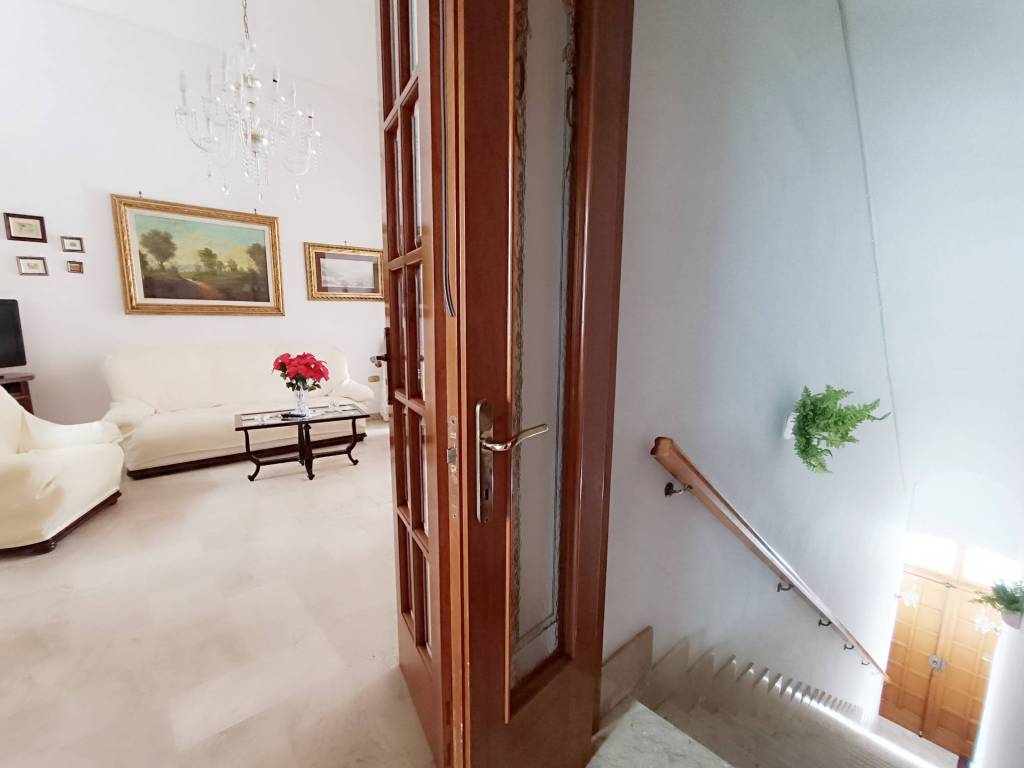 Appartamento a Brindisi in Via Giuseppe Mazzini - Foto 3