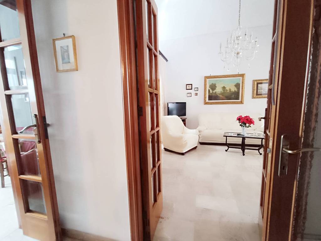 Appartamento a Brindisi in Via Giuseppe Mazzini - Foto 4