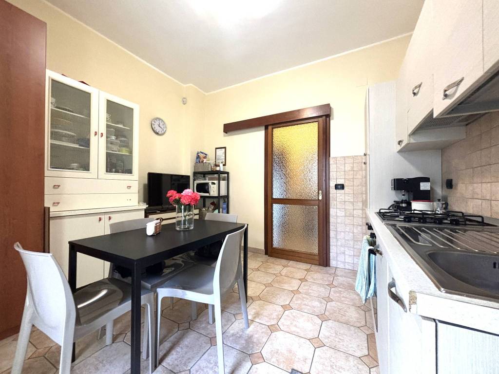 Appartamento a Lecce in Via Alessandro Manzoni, 13 - Foto 2