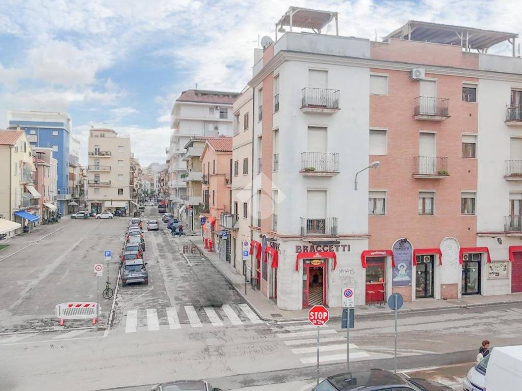 Appartamento a San benedetto del tronto in Via Montebello, 87 - Foto 5