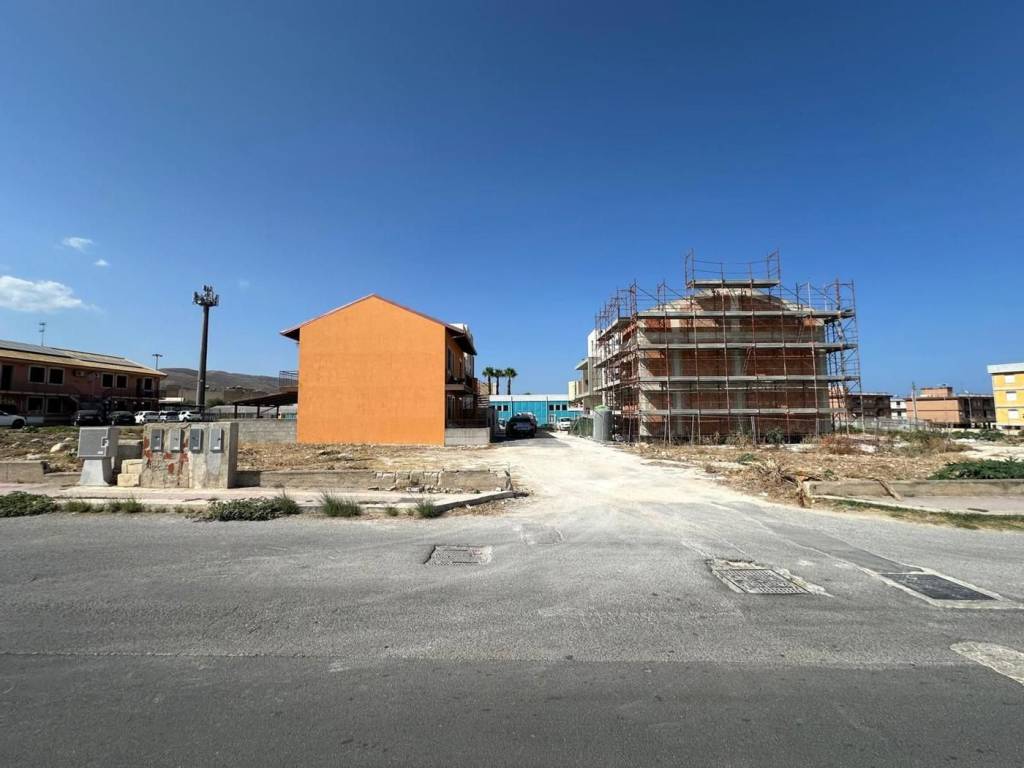 Terreno a Avola in via filippo raciti - Foto 3