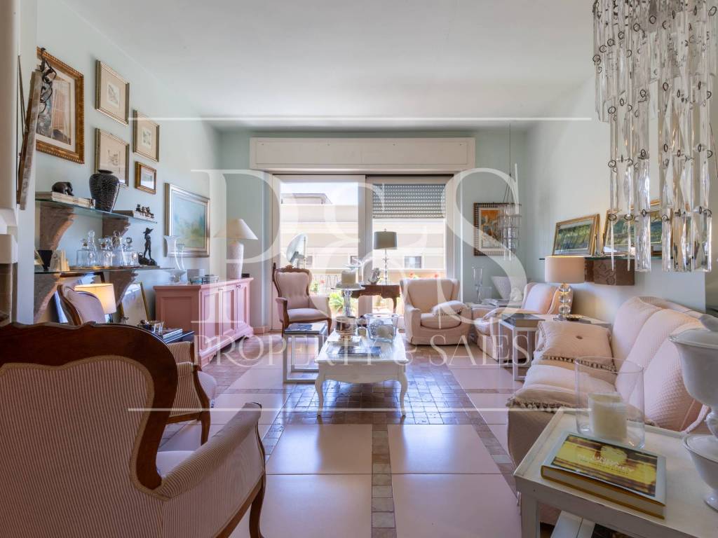 Appartamento a Cagliari in Via Logudoro - Foto 4