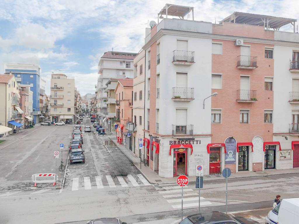 Immobile a San benedetto del tronto in Via Montebello, 87 - Foto 5