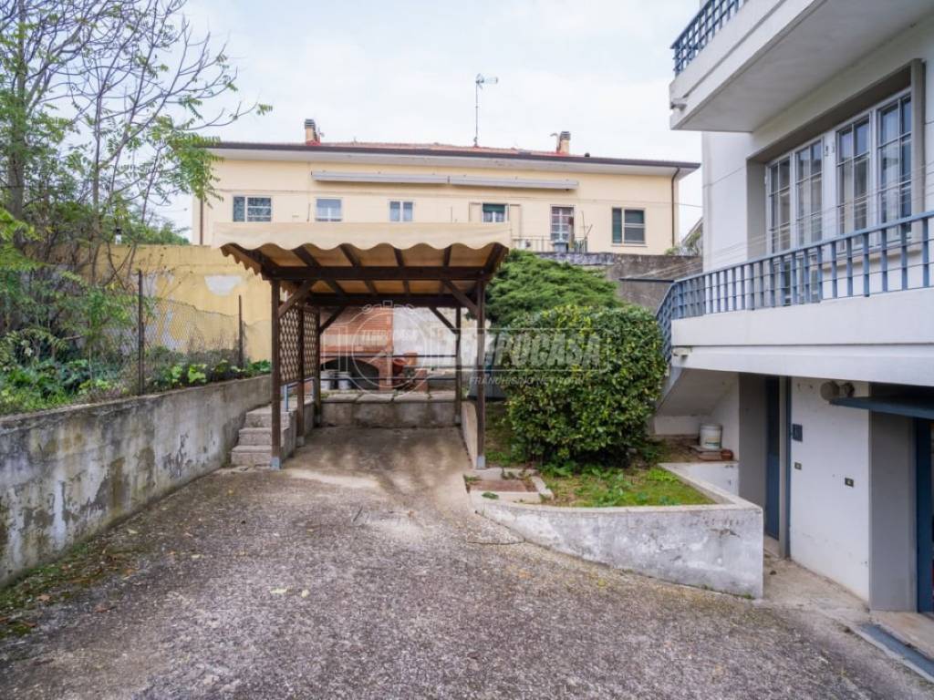 Villetta a schiera a Fano in Via Renato Serra - Foto 3