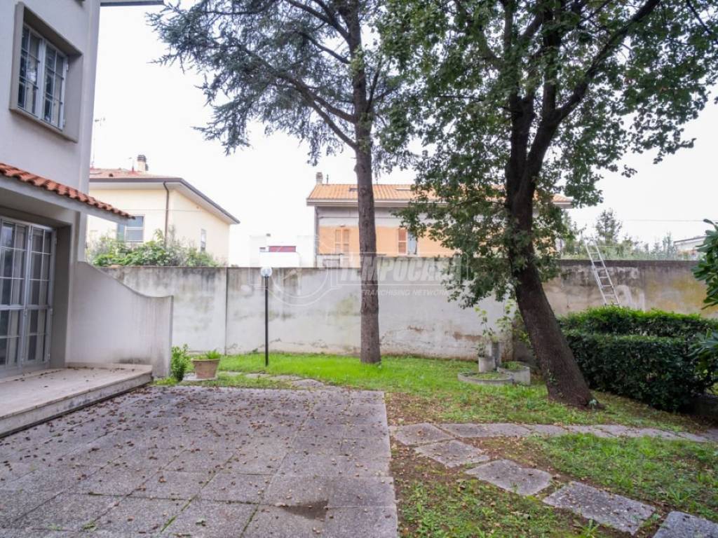 Villetta a schiera a Fano in Via Renato Serra - Foto 4