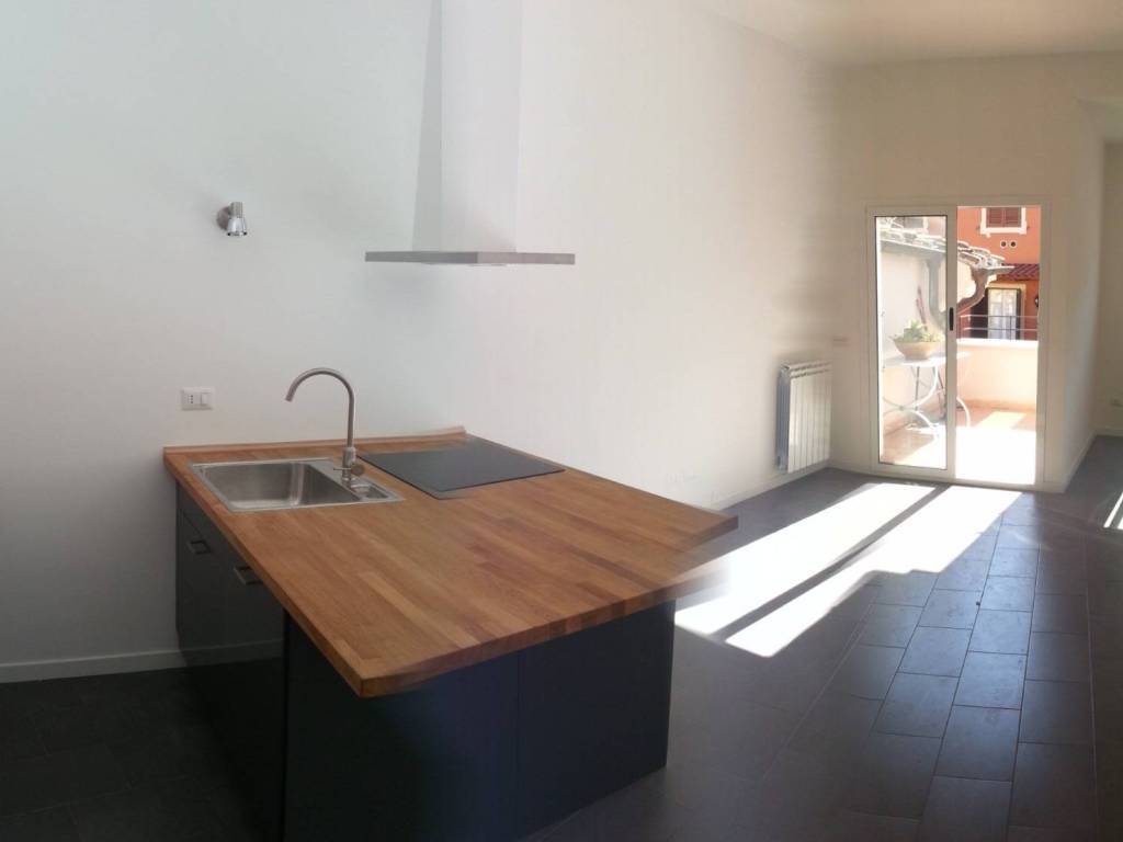Attico / mansarda a Roma in Via di San Martino ai Monti - Foto 4