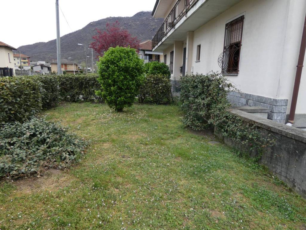 Appartamento a Casale corte cerro in Via Bruno Bertone, 36 - Foto 2