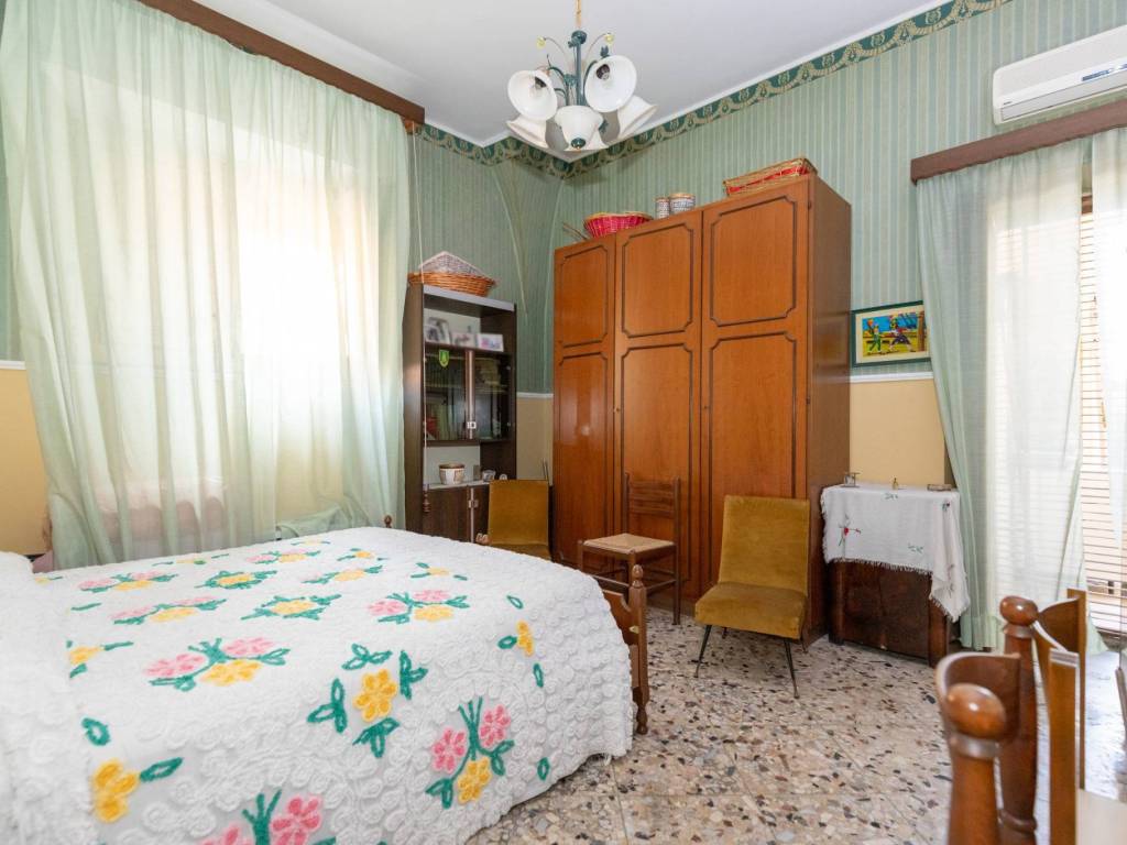 Villa a Riposto in Via Camillo Benso Conte Di Cavour - Foto 4