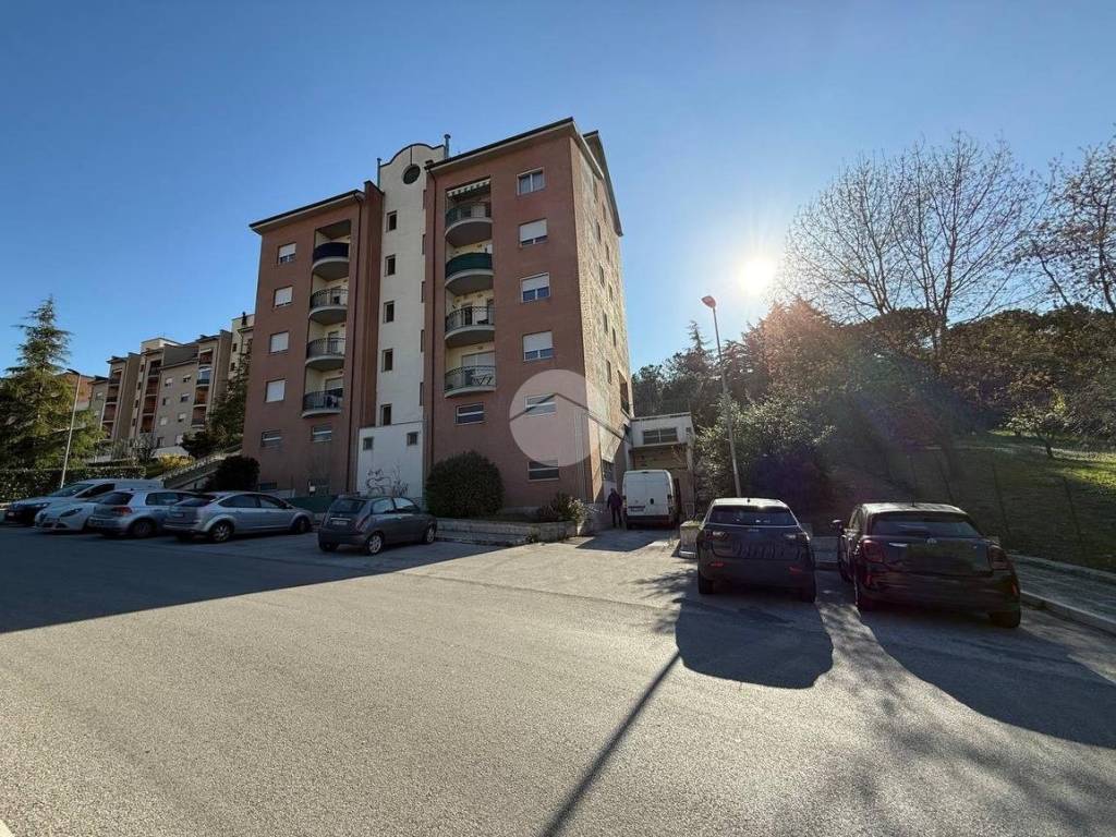 Box / garage a Campobasso in Via Vincenzo Ludovico Fraticelli - Foto 2