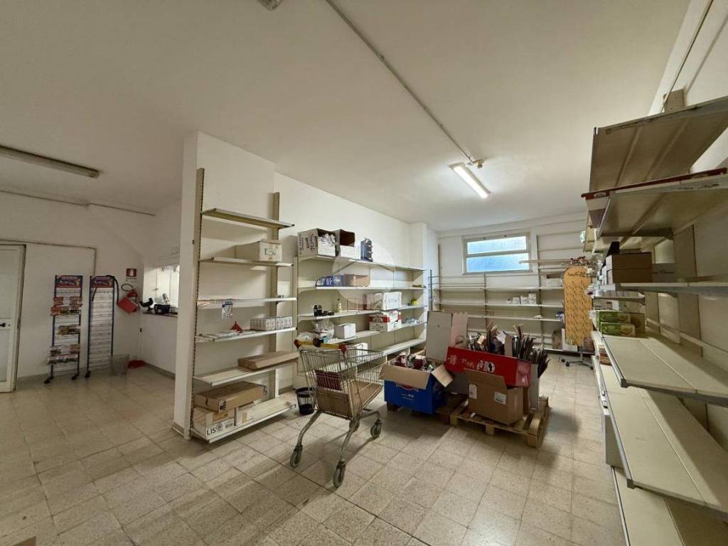 Box / garage a Campobasso in Via Vincenzo Ludovico Fraticelli - Foto 5