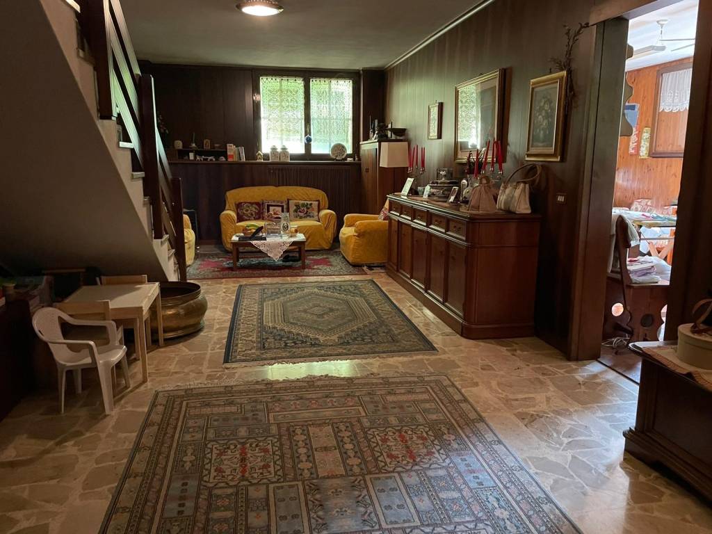 Villa a Bareggio in Via Papa Giovanni XXIII - Foto 2