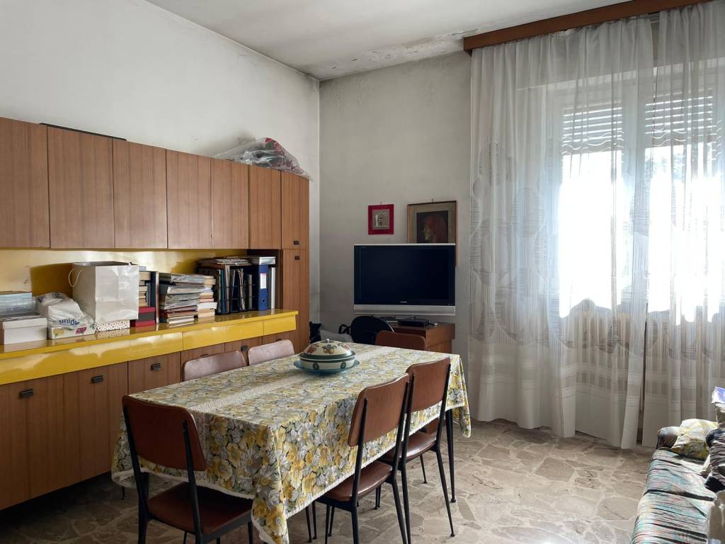 Villa a Bareggio in Via Papa Giovanni XXIII - Foto 5