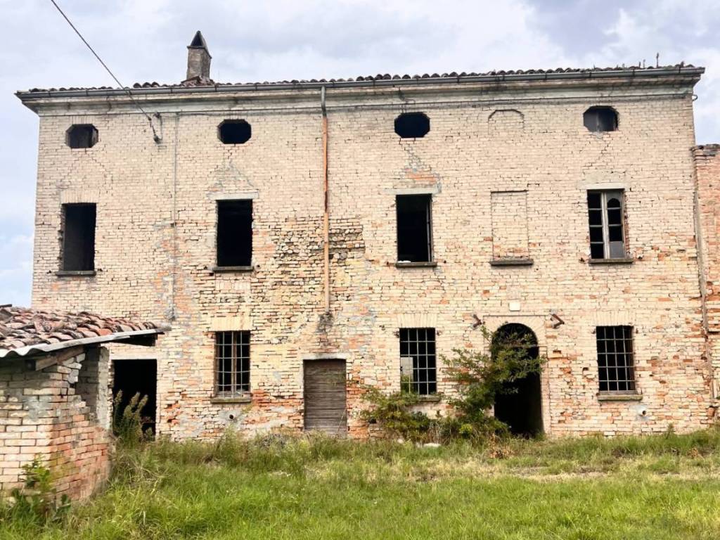 Rustico / casale a Fiorenzuola d'arda in paullo olza - Foto 4