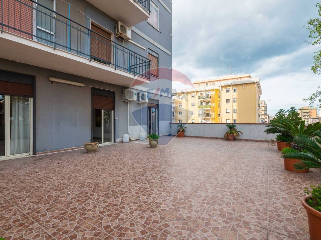 Appartamento a Siracusa in viale Dei Comuni, 75 - Foto 3