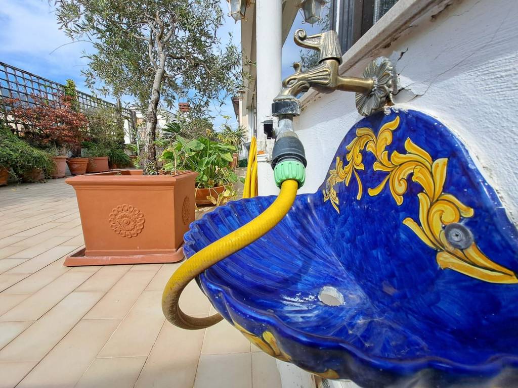 Attico / mansarda a Salerno in Via Velia - Foto 4