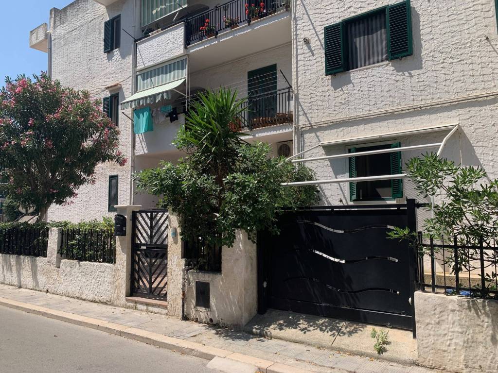 Appartamento a Vieste in Via Alcide De Gasperi - Foto 3