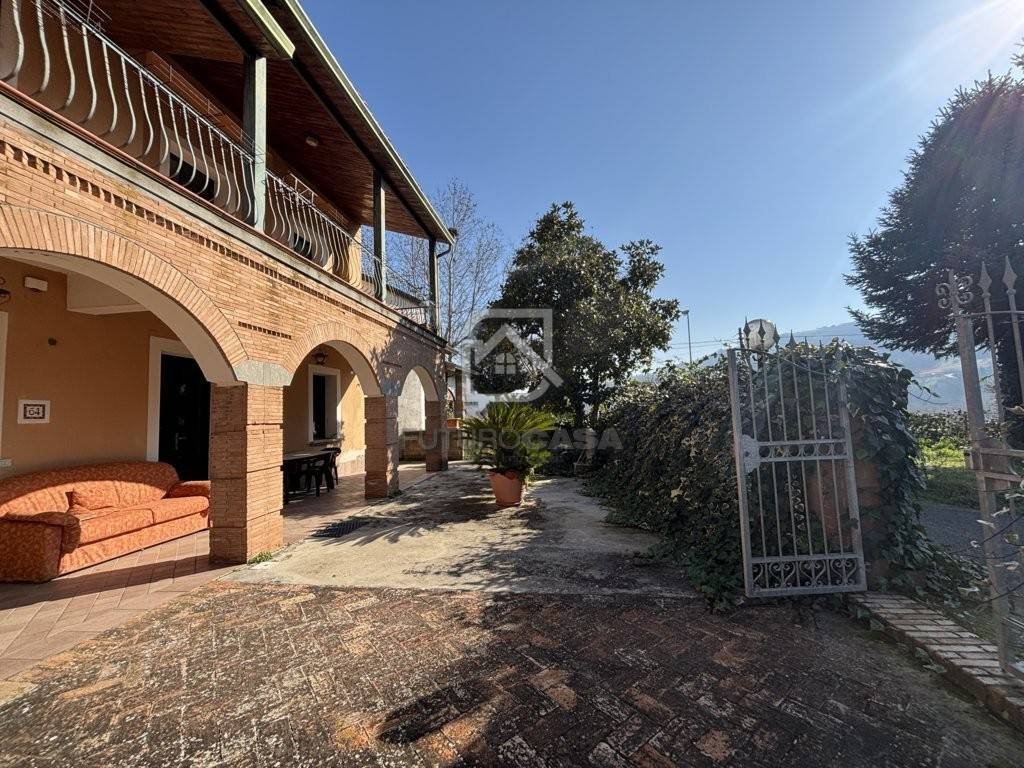 Casa indipendente a Apice in Contrada Tignano - Foto 2