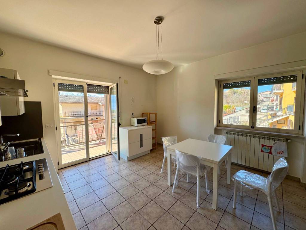 Appartamento a Poggio picenze in Via San Demetrio - Foto 3