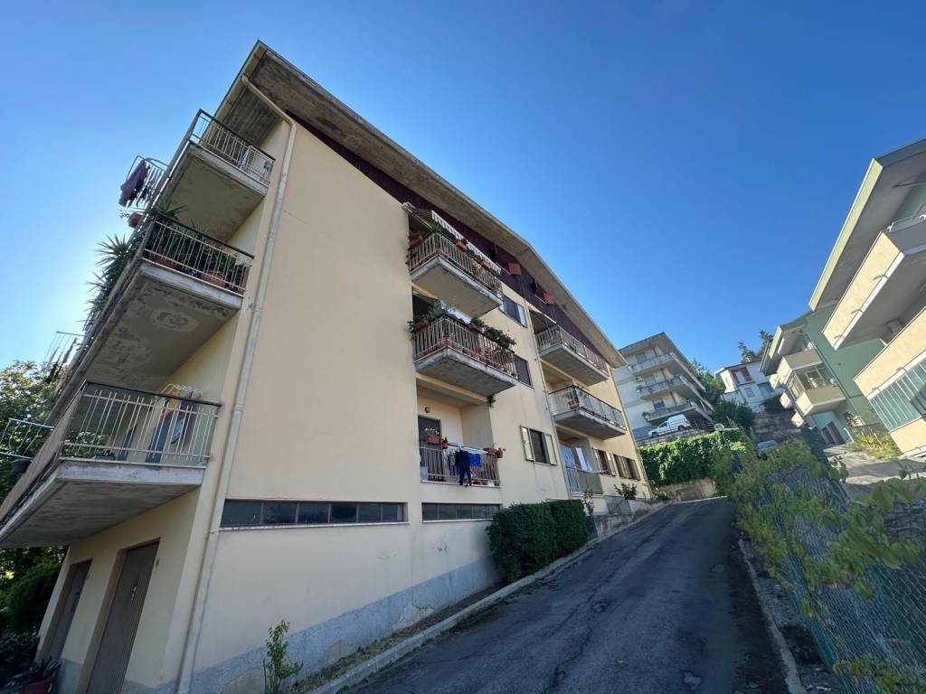 Appartamento a Caramanico terme in Viale della Libertà, 19 - Foto 3