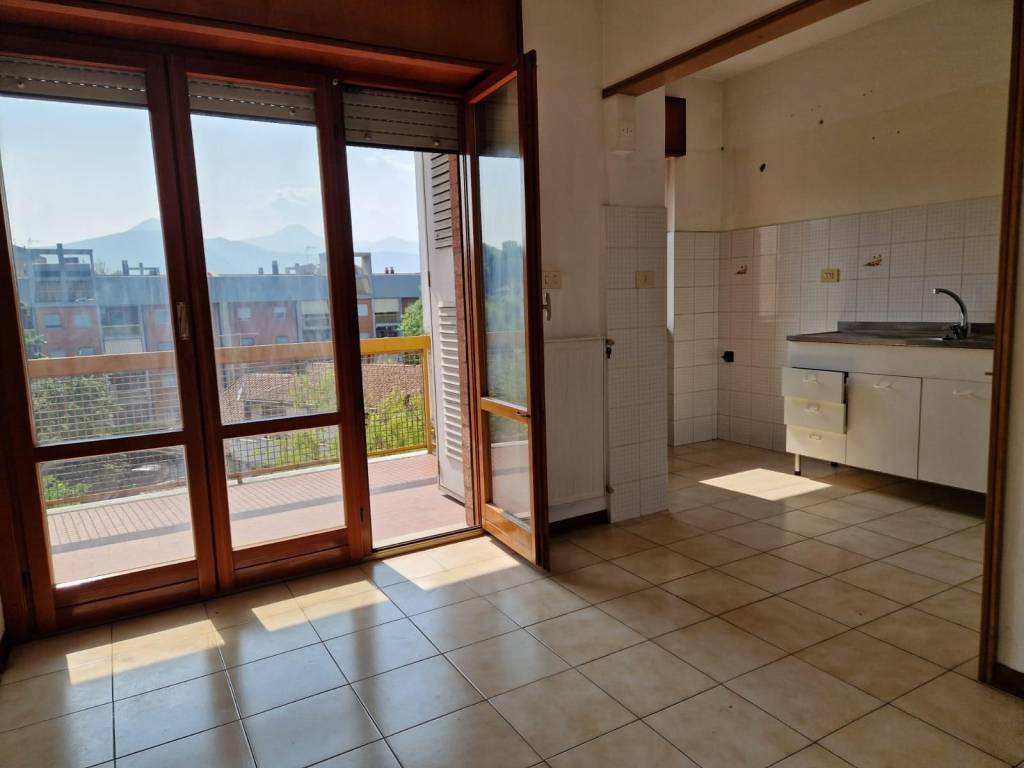 Appartamento a Ceccano in Via Madonna De Loco - Foto 2