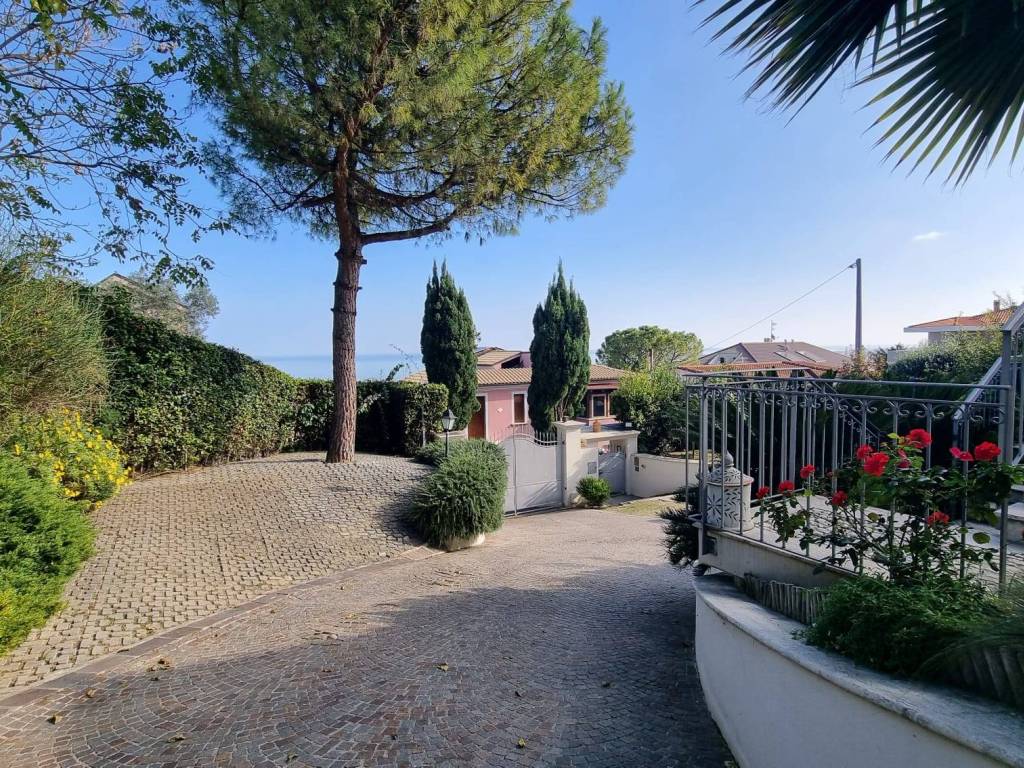 Villa a Pescara in Strada Zanni, 56 - Foto 3