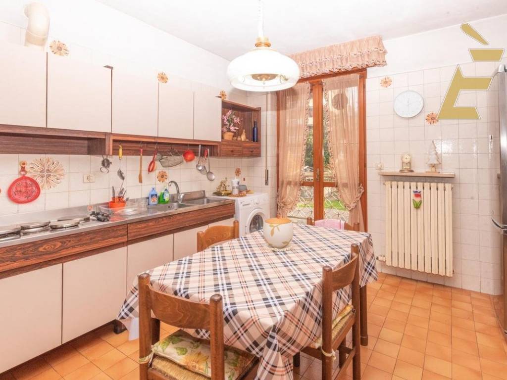 Appartamento a Valenza in VIA FRONTONI, 7 - Foto 5