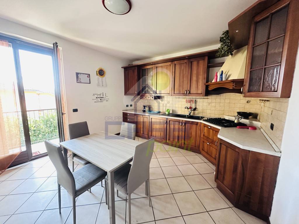 Appartamento a Sant'angelo lodigiano in via garibaldi 44 - Foto 5