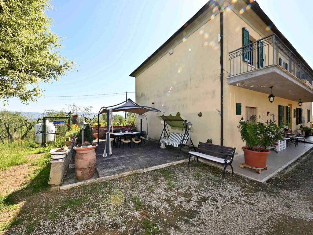 Rustico / casale a Marciano della chiana in Via delle Vignacce - Foto 2