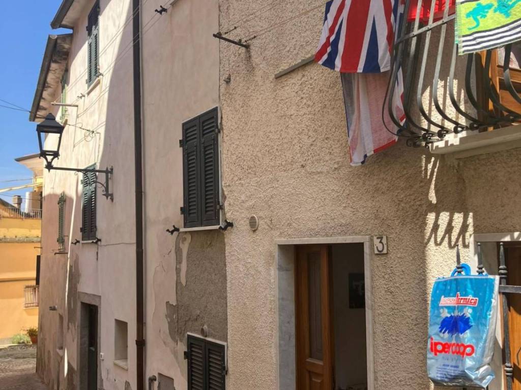 Casa indipendente a Castelnuovo magra in Via dei Bianchi, - Foto 2