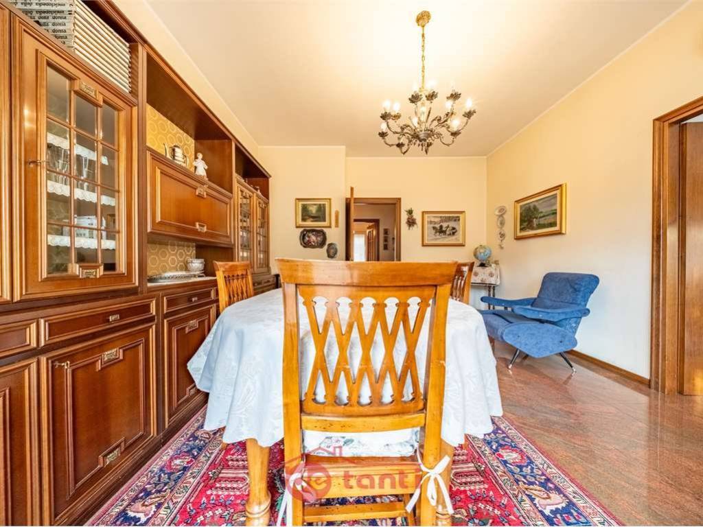 Appartamento a Chiavenna in Via A. Stoppani, 2 - Foto 3